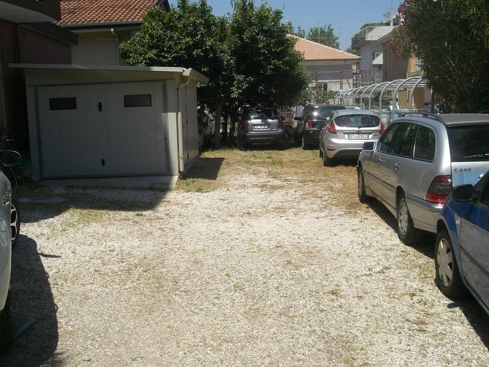 Hotel Marilena Viserbella di Rimini 外观 照片