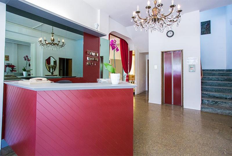 Hotel Marilena Viserbella di Rimini 外观 照片